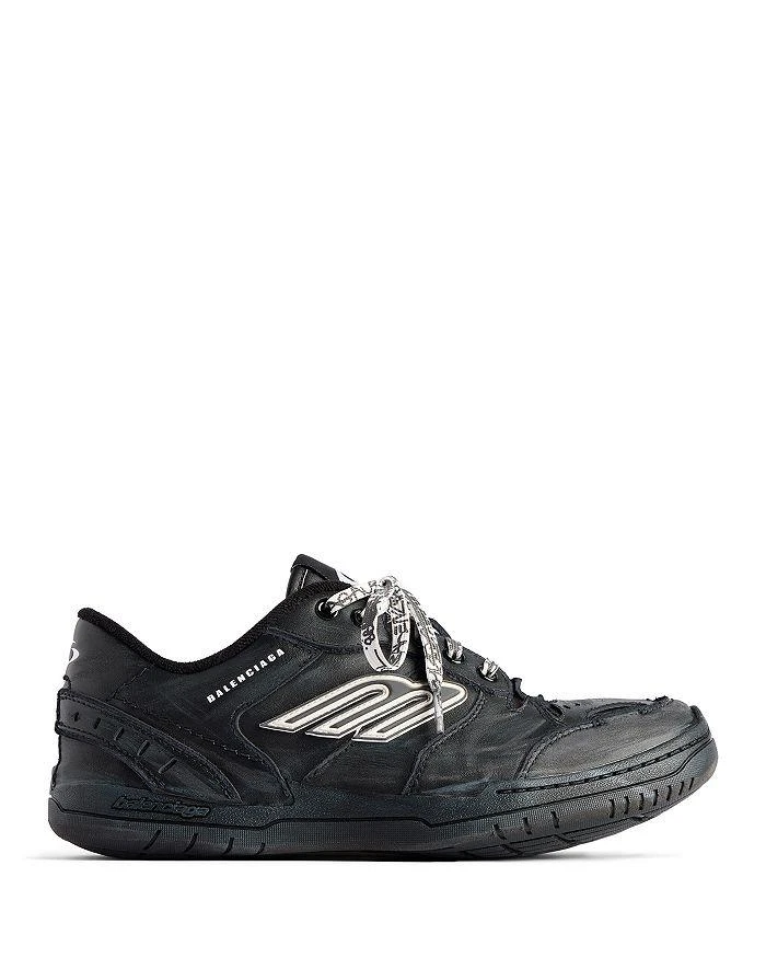 Balenciaga Men display picture 1