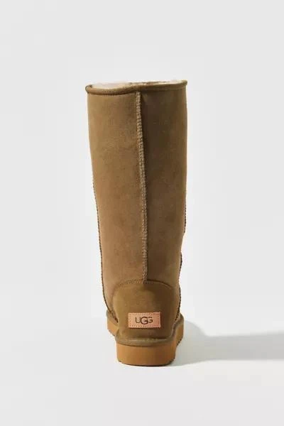 UGG UGG Women's Tall Classic II Boot 4