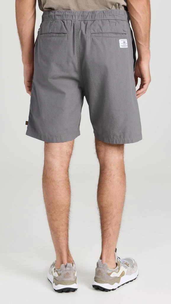 Alpha Industries Deck Shorts 7.75" 2