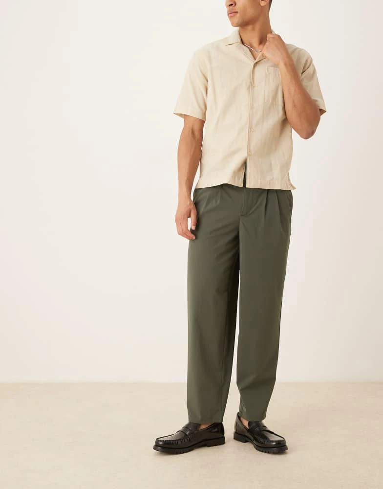 ASOS ASOS DESIGN oversized tapered trouser in green 2