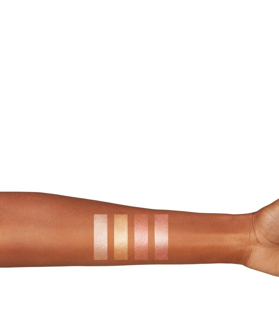 Charlotte Tilbury Glowgasm Beauty Light Wand Highlighter 2