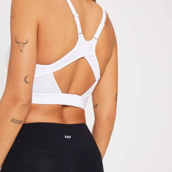 Myprotein MP Women's High Support Moulded Cup Sports Bra - White 5