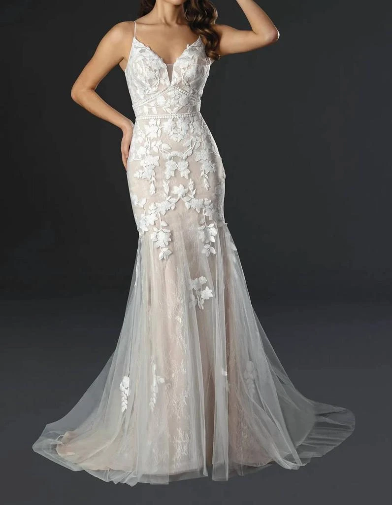 Stella Couture Stella Couture - Romantic Lace Fit And Flare Bridal Gown