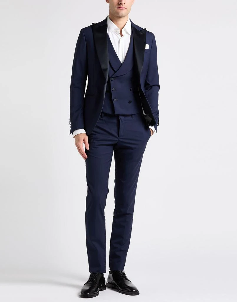 PAOLONI Suits 2