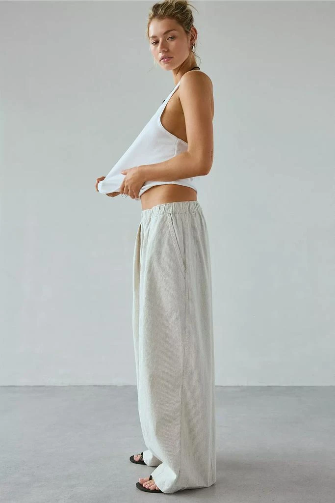 BDG BDG Bobbi Baggy Wide-Leg Pull-On Pant 3