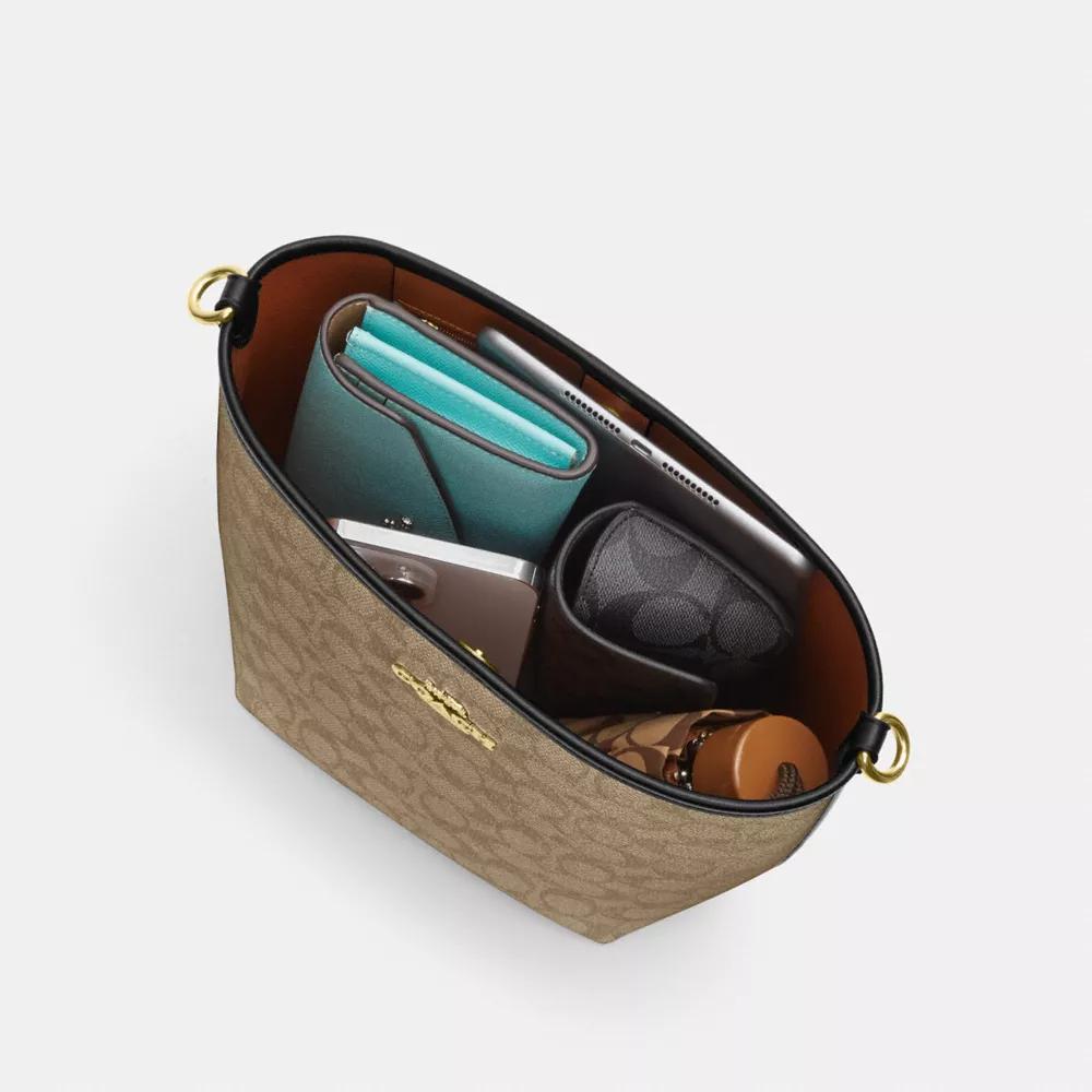 Coach City Bucket Bag In Signature Canvas - Crossbody Bags