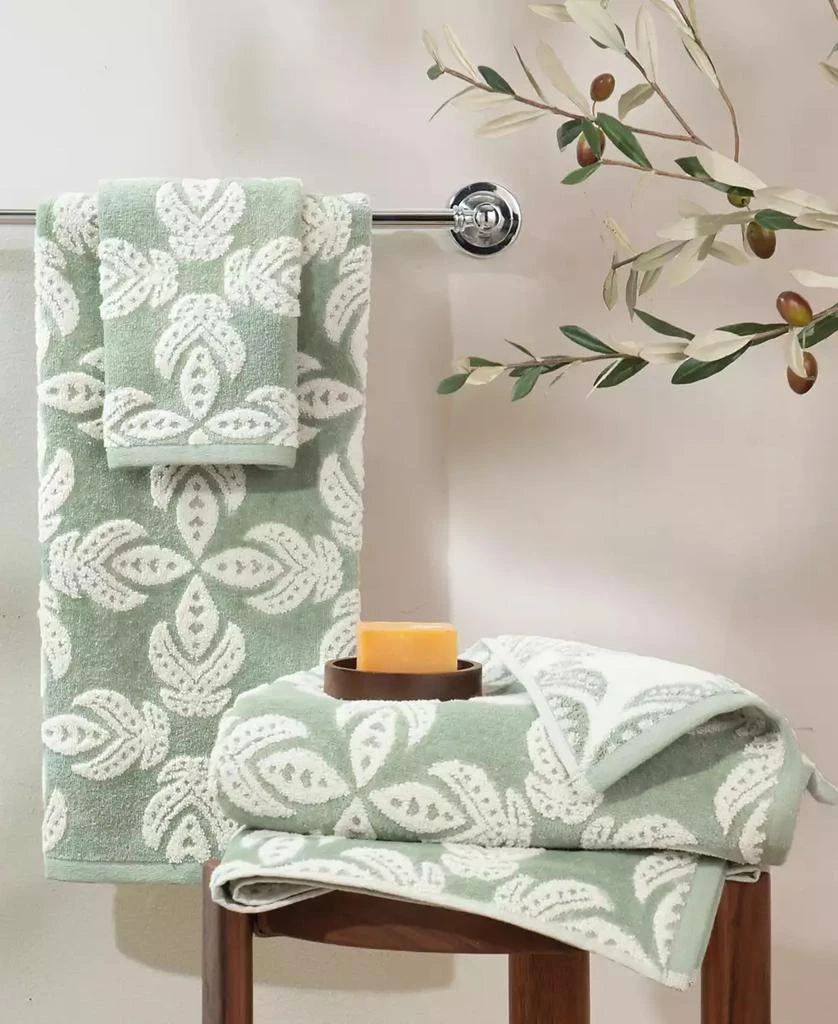 John Robshaw Dasati Cotton Linen Bath Towel, 54" x 32"