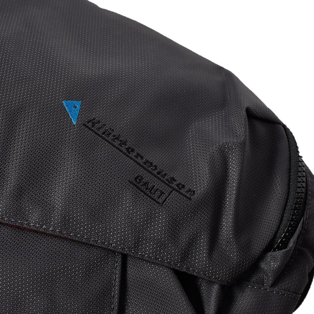 klattermusen Gaut Messenger Bag 未使用 Shop Klättermusen Gaut Messenger Bag on Sale at BeyondStyle