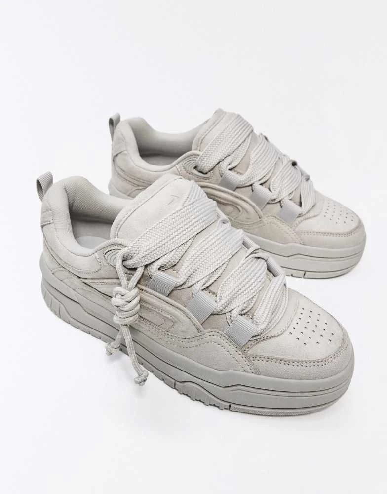 Bershka Bershka Chunky skate shoes in grey 3