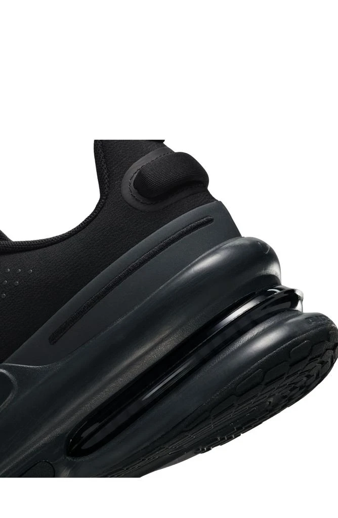 NIKE Air Zoom Upturn SC Sneaker 9