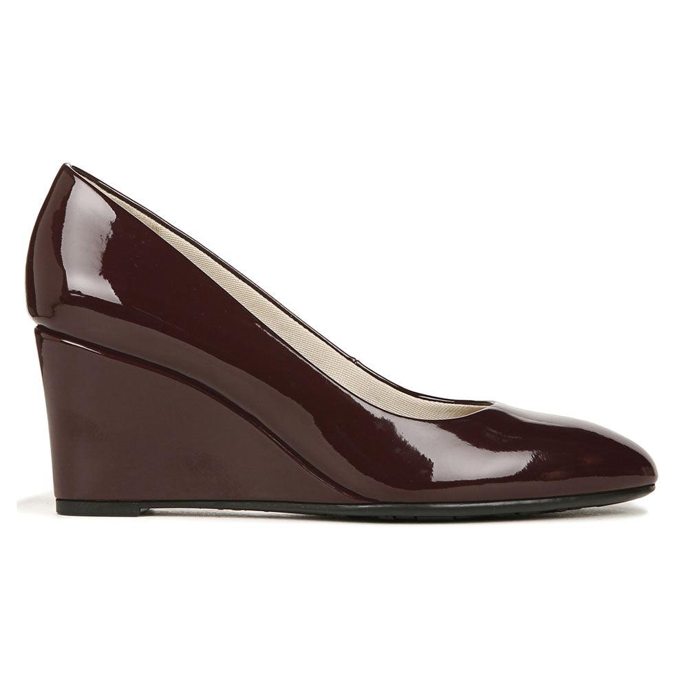 LifeStride Gio Pointed Toe Wedge Pumps