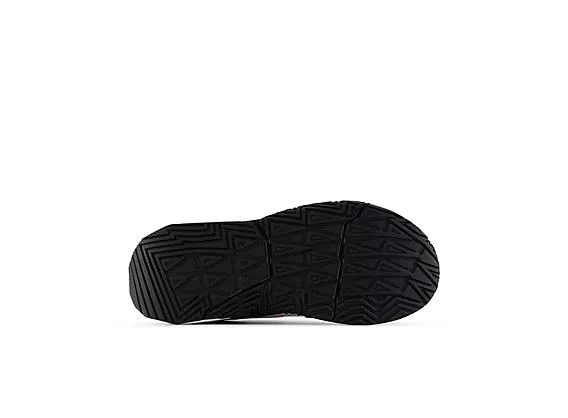 New Balance FUELCELL PLAY 6