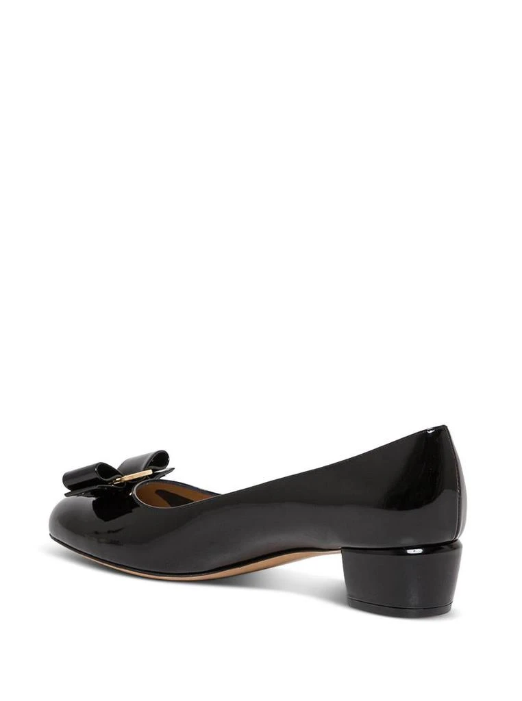 Salvatore Ferragamo Vara Pumps In Black Patent Leather With Bow 2