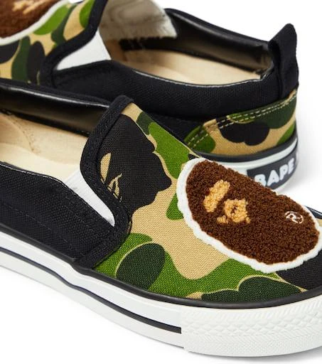 BAPE Kids Baby printed slip-on sneakers 4