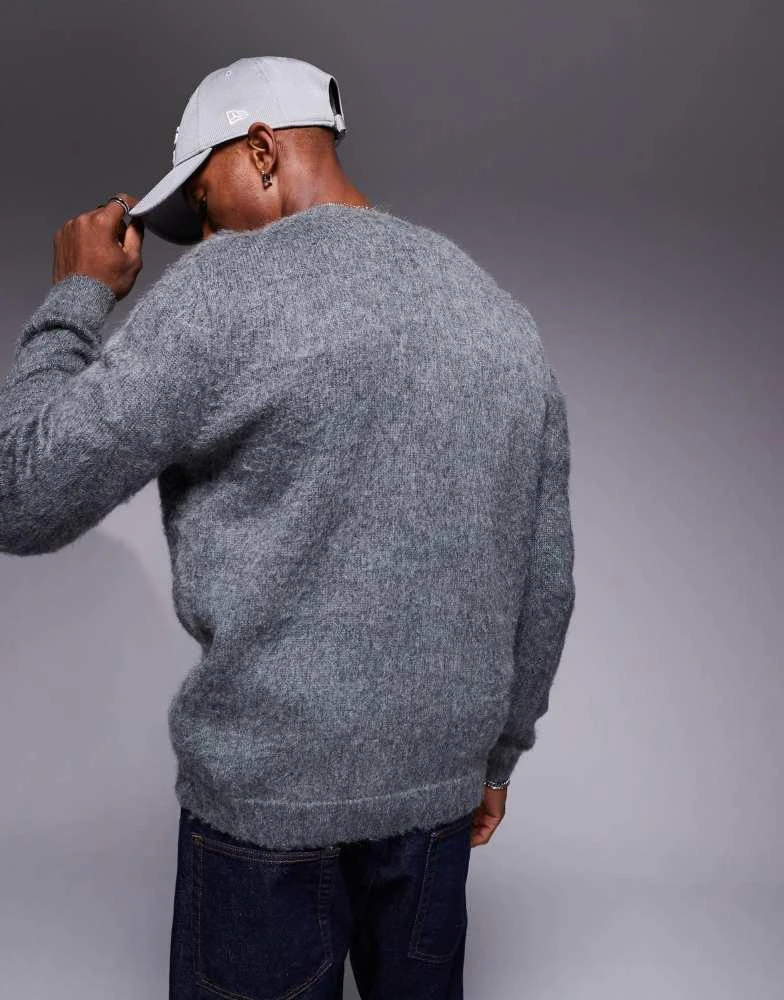 ASOS ASOS DESIGN knitted crew neck jumper with argyle pattern in grey 4