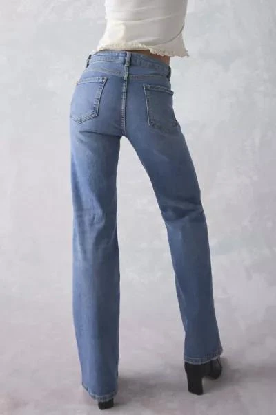 BDG BDG Jade Mid-Rise Bootcut Jean 4