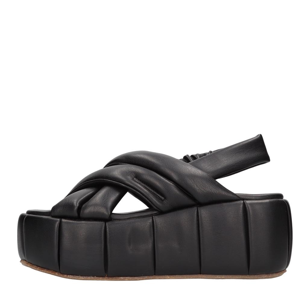 THEMOIRe THEMOIRE' With Heel Black