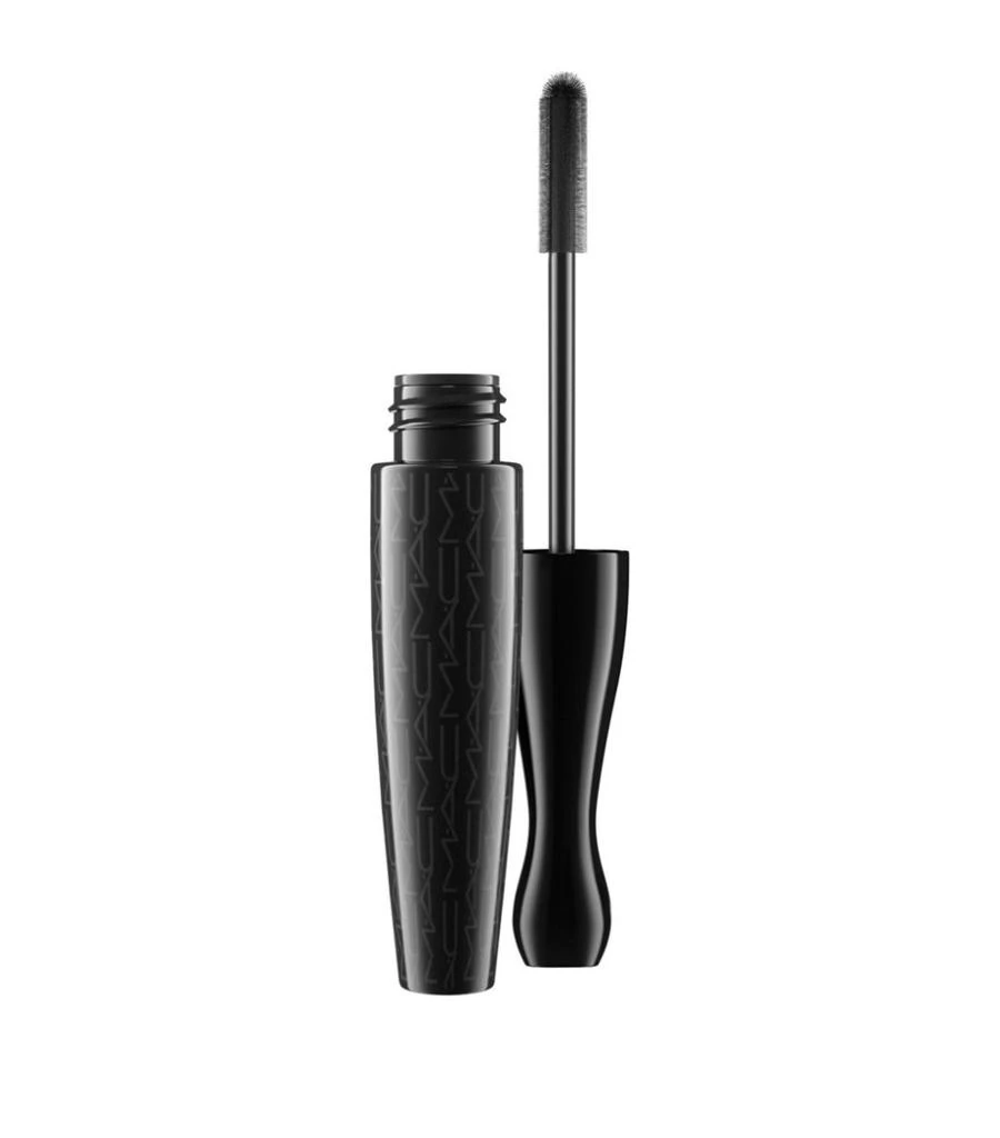 MAC In Extreme Dimension 3D Lash Mascara 1