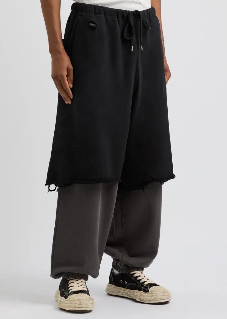 Maison MIHARA YASUHIRO Shorts-layered distressed cotton sweatpants  2