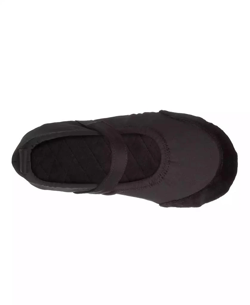 Isotoner Signature Women's Mary Jane Shoe 3