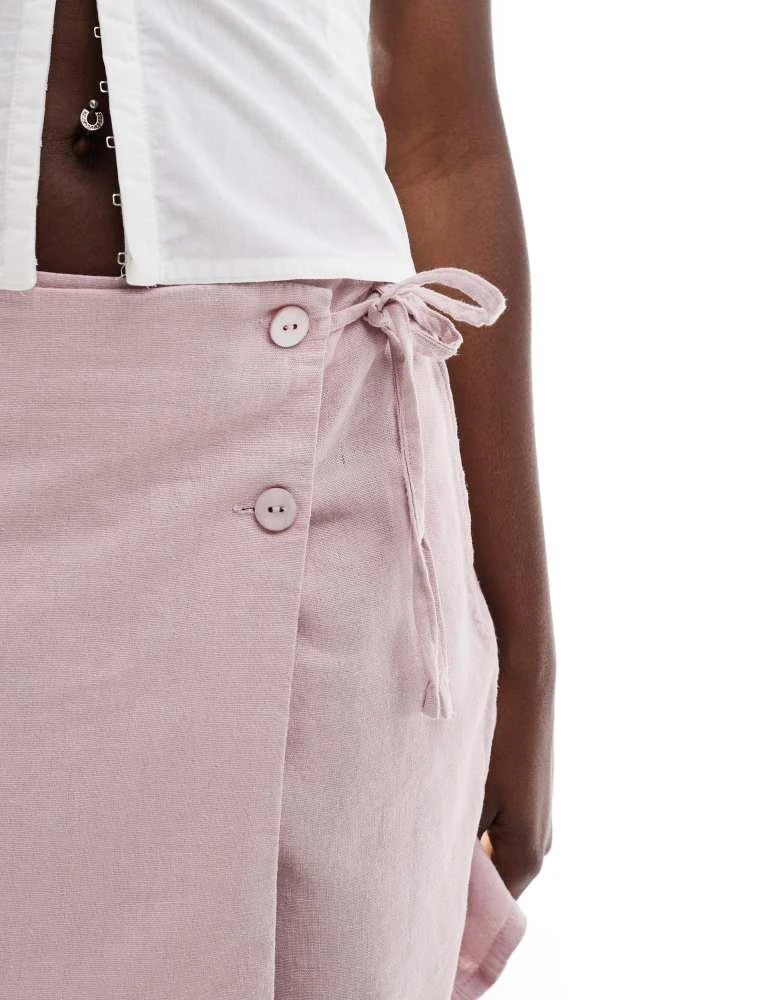 ONLY ONLY linen mix asymmetric mini skirt in pink 2
