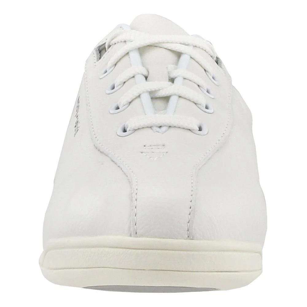 Easy Spirit AP1 Walking Shoes 5