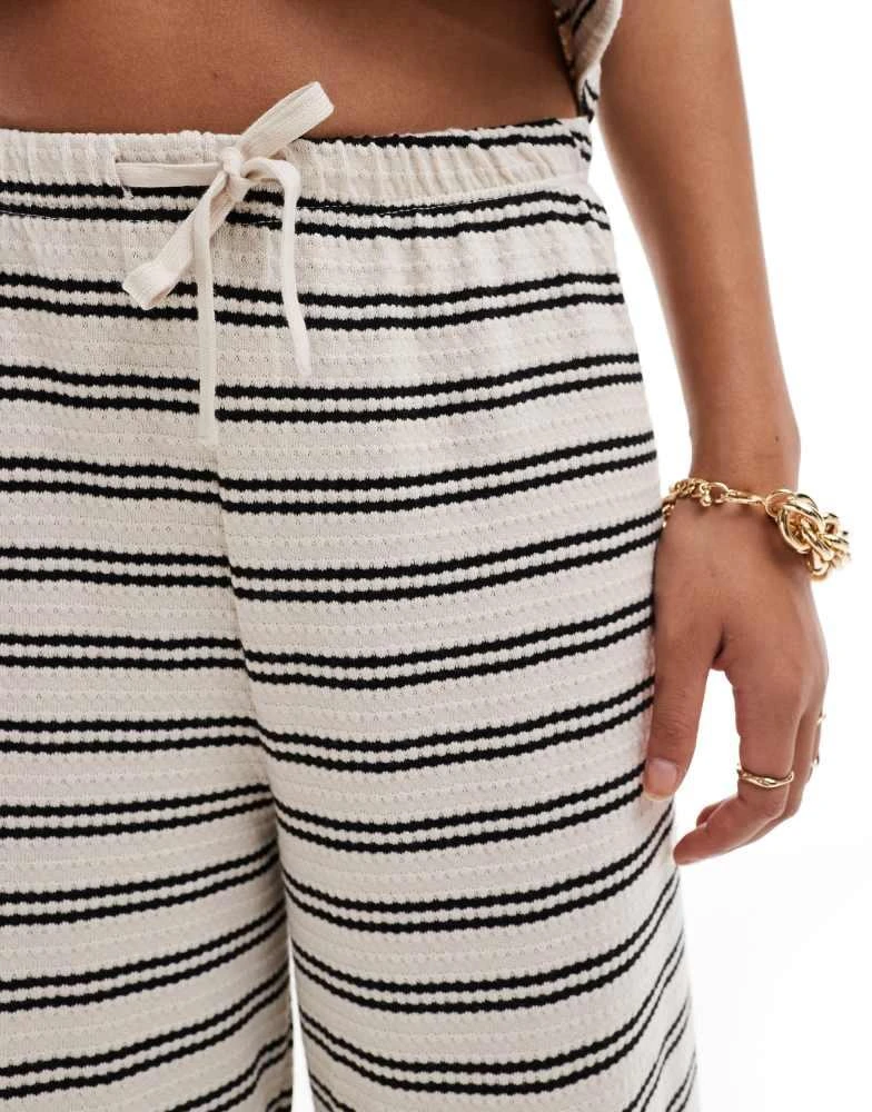 River Island River Island stripe knitted wide leg trouser co-ord in cream 5