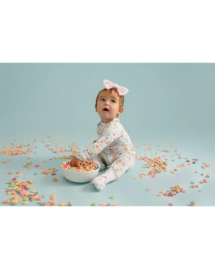 Posh Peanut Unisex Cereal Convertible One Piece Jumpsuit Footie - Baby 5