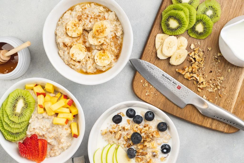 Global SAI 9.75-Inch Chef
s Knife 2