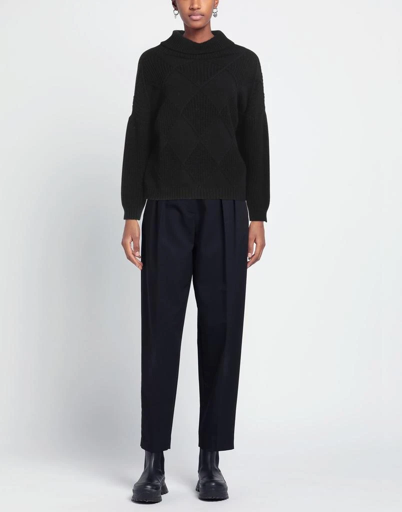 BIANCOGHIACCIO Turtleneck 2