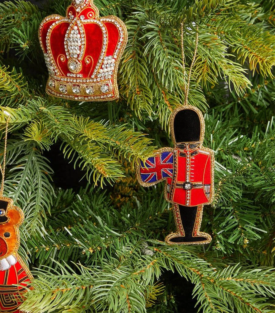 Tinker Tailor Guardsman With Flag Tree Decoration 2