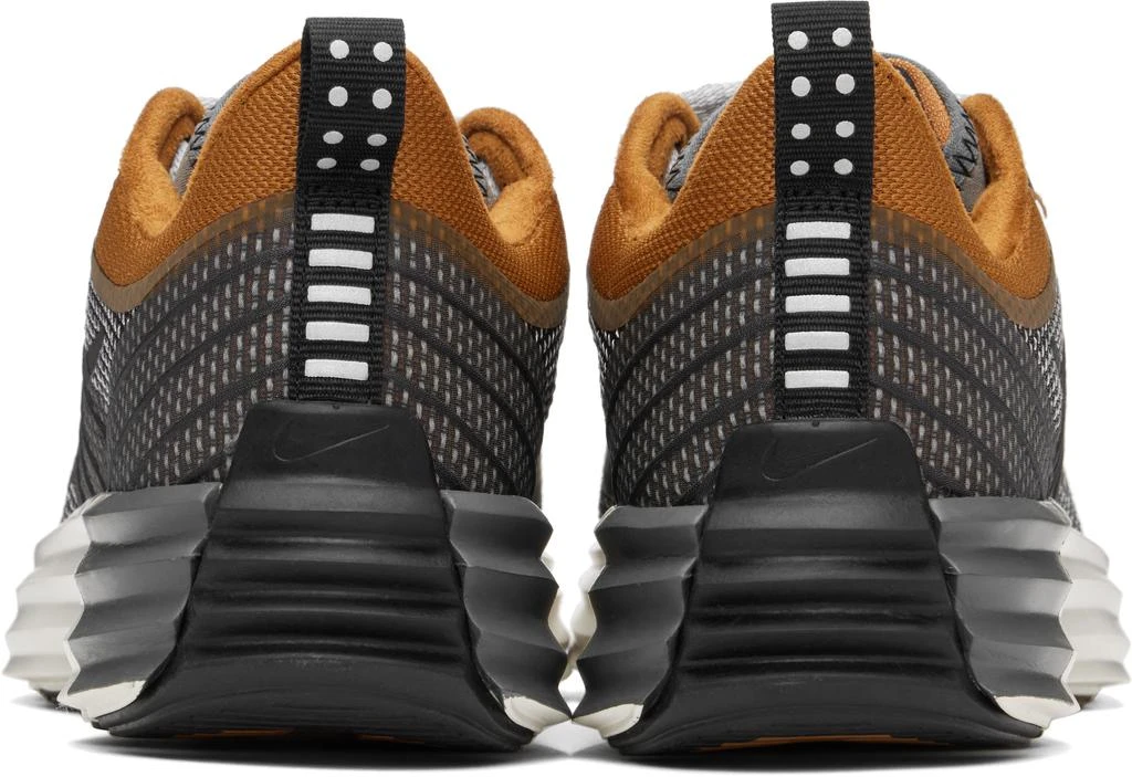 NIKE Gray Lunar Roam SE Sneakers 2