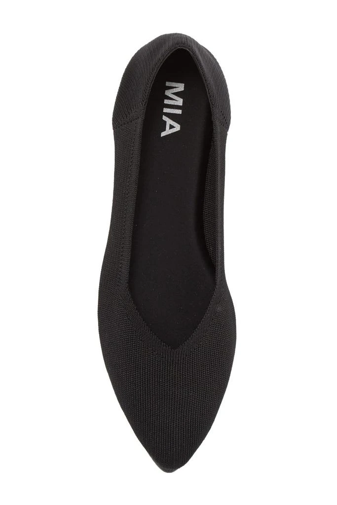 MIA Kerri Pointed Toe Flat 4