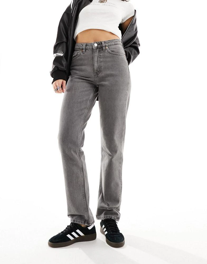 Monki Monki mid waist straight leg jeans in  grey wash 1