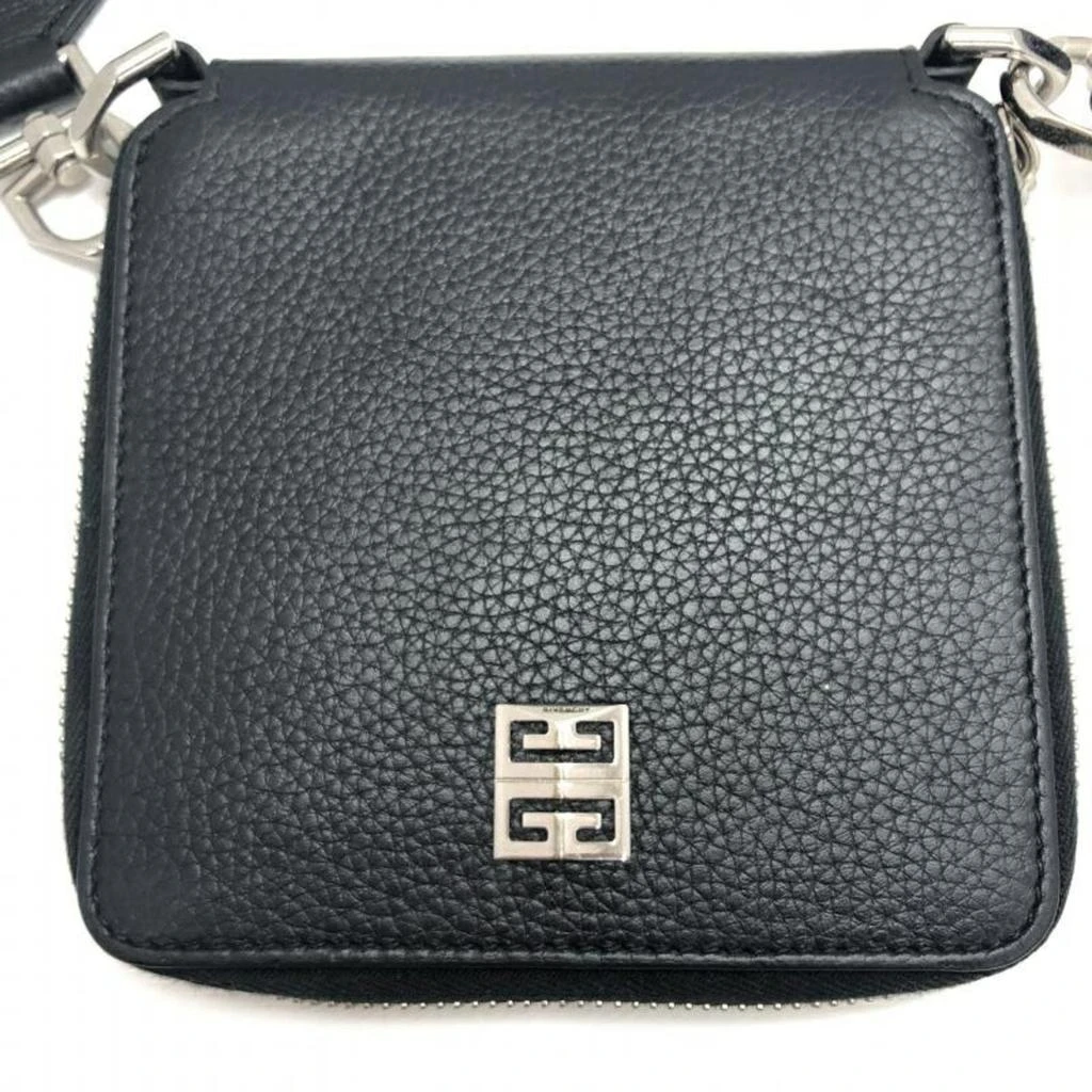 Givenchy Shoulder Bag (Pre-Owned) 2