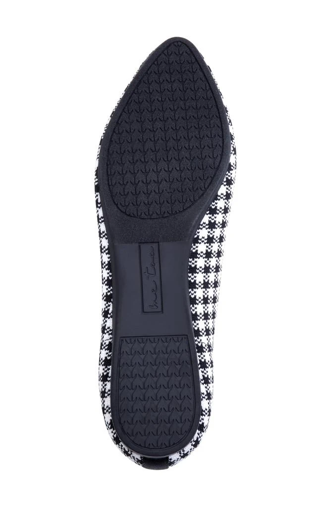 Me Too Azure Pointed Toe Loafer 6