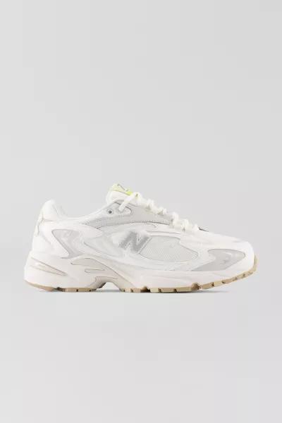 New Balance New Balance 725v1 Sneaker