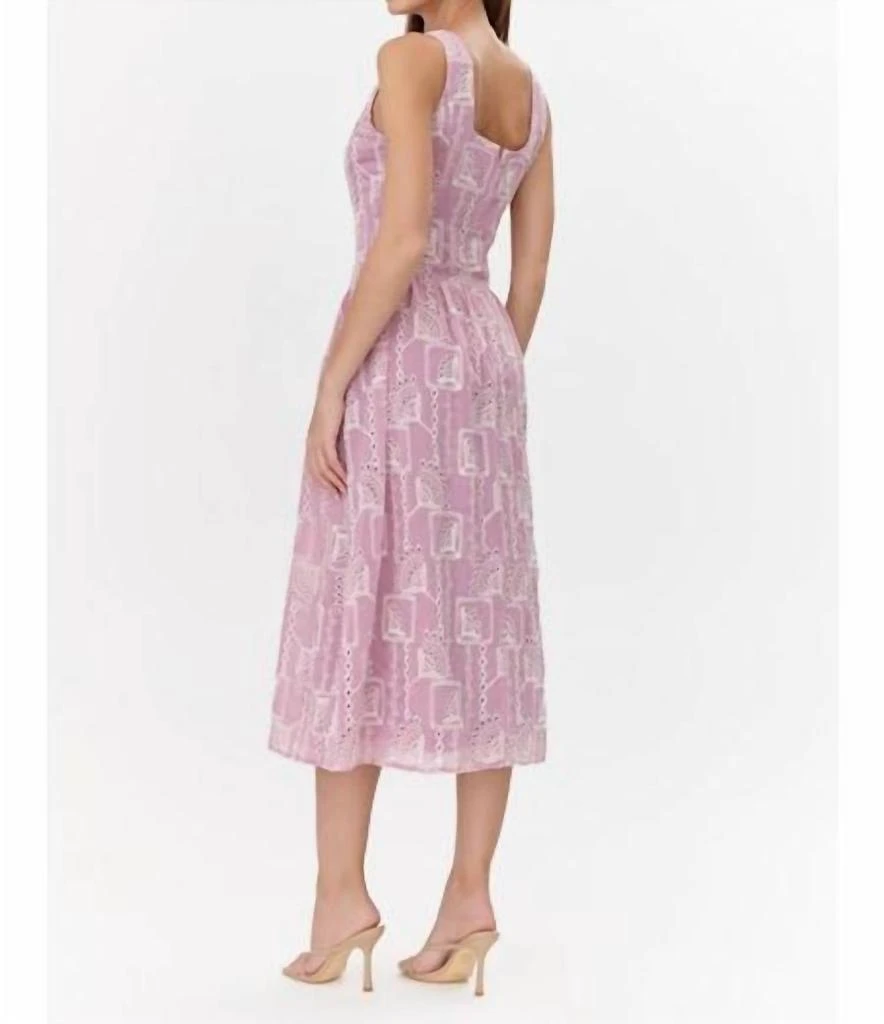 Shop Adelyn Rae - Maven Midi Dress on Sale at BeyondStyle  Get 67% Off Adelyn  Rae - Maven Midi Dress with Limited-Time Flash Deals, Exclusive Discounts,  and Special Offers. Enjoy Unbeatable