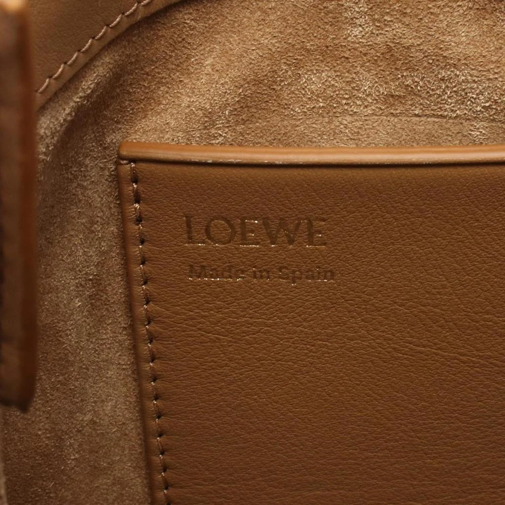 Loewe Leather Pouch Shoulder Bag (Pre-Owned) 4