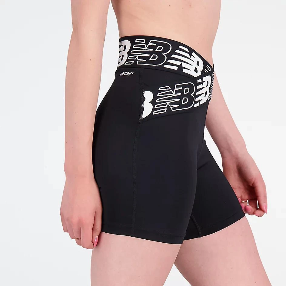 New Balance Relentless Fitted Short 8