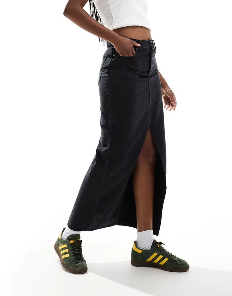 Don't Think Twice DTT denim midi skirt with front split in black 1