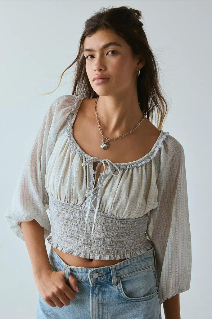 Kimchi Blue Kimchi Blue Daylight Smocked Tie-Front Cropped Blouse