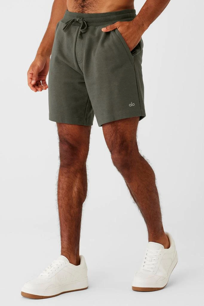 Alo Chill Short - Stealth Green 3