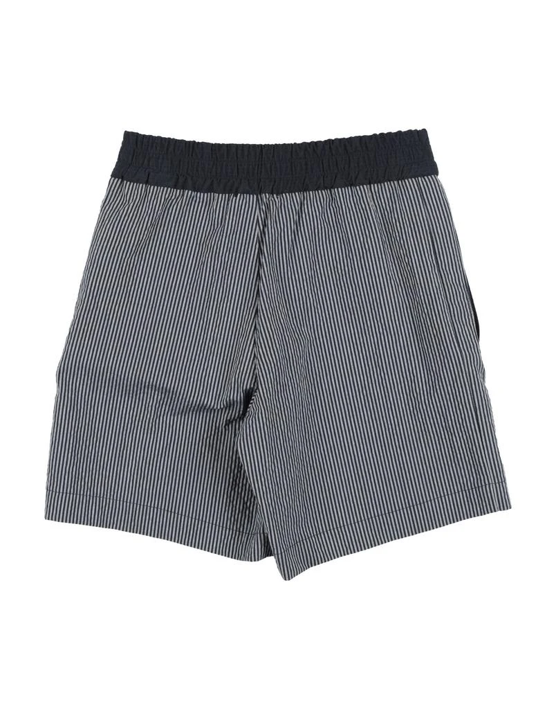 Emporio Armani Shorts 
Bermuda 2