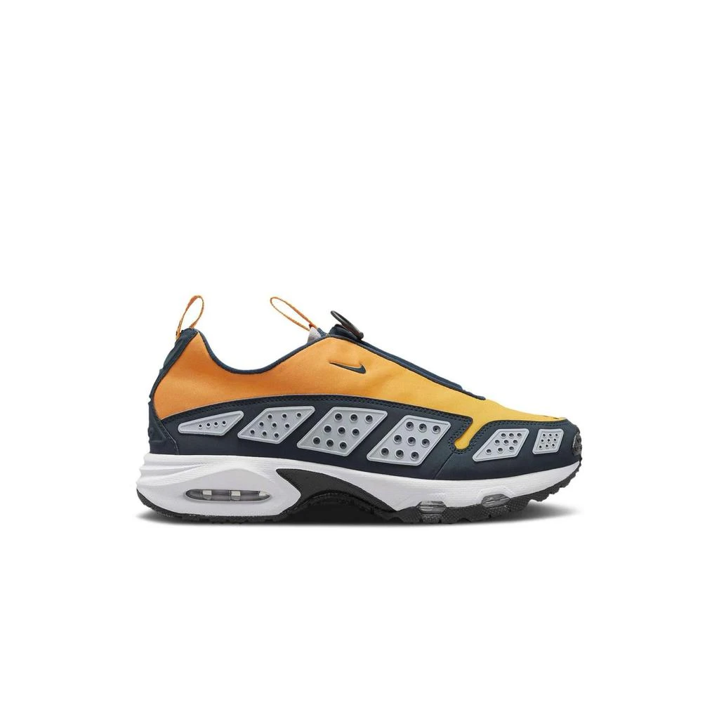 The Last Step Nike Air Max Sunder Canyon Gold Deep Ocean (W) 1