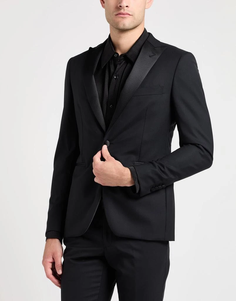 TAGLIATORE Suits 4