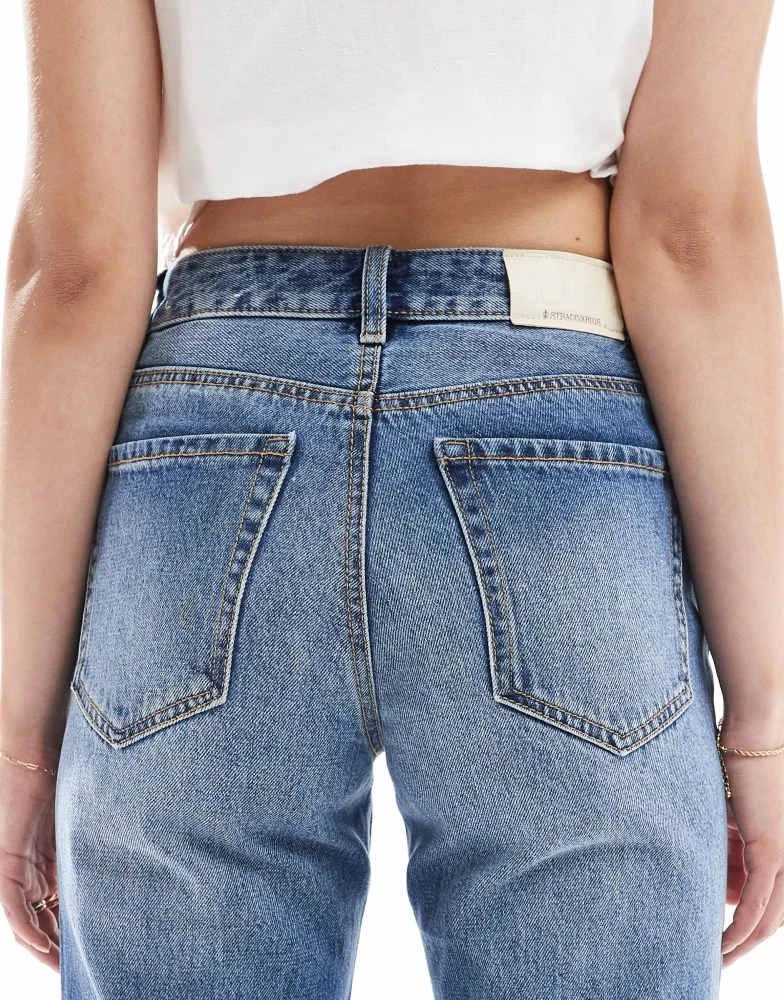 Stradivarius Stradivarius Tall D92 denim straight jeans in dark wash 4
