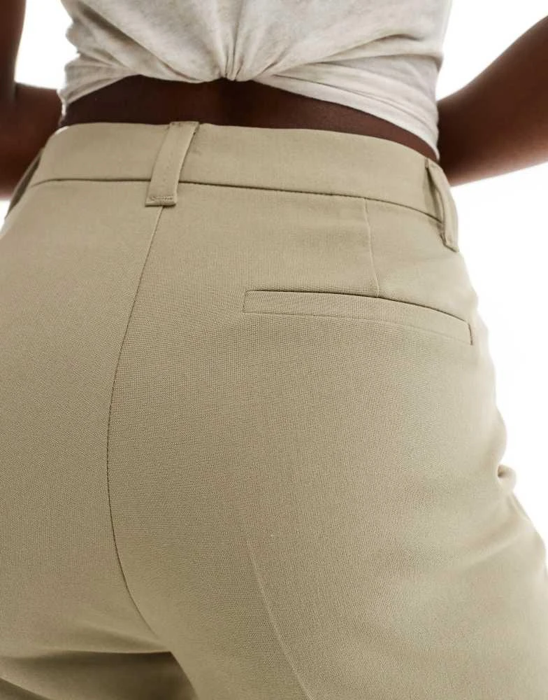 Pull&Bear Pull&Bear high waisted tailored trousers in dark beige 2