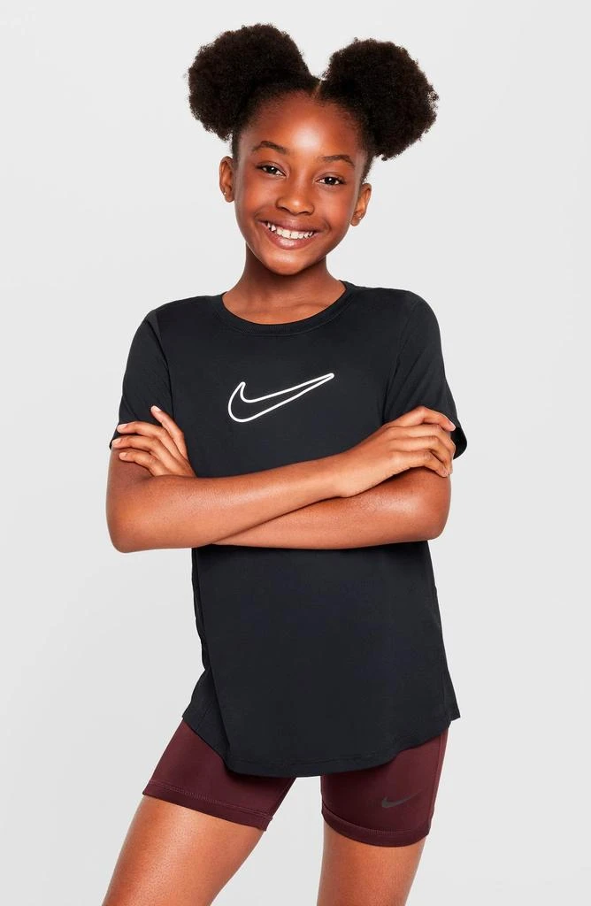 Kids' Swoosh Graphic T-Shirt – On Sale Now with Up to 22% Off
