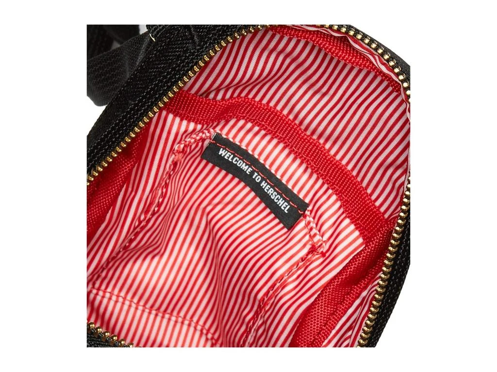 Herschel Supply Nova Crossbody 5